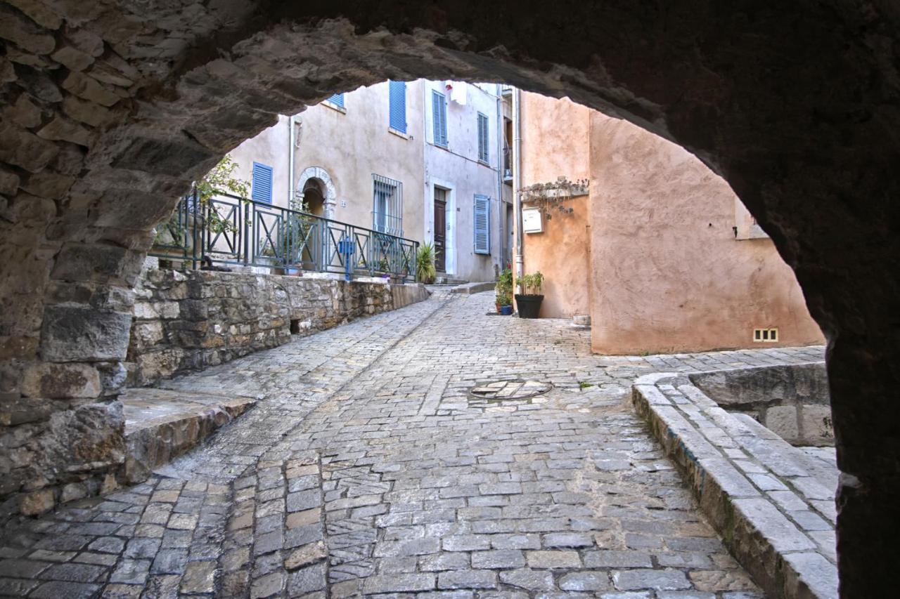 Studio Alon Ideal Pour Vos Vacances Ou Sejours Pros Saint-Cyr-sur-Mer Ngoại thất bức ảnh